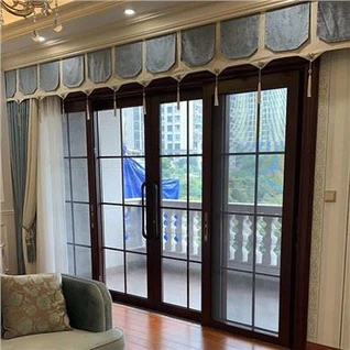 ประตูบานเลื่อนอลูมิเนียมคู่