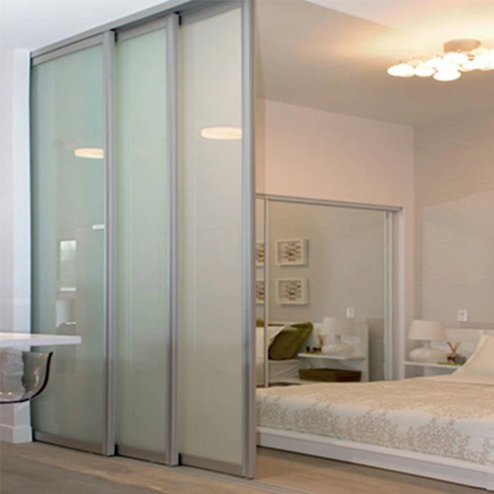 ประตูบานเลื่อนอลูมิเนียมภายใน